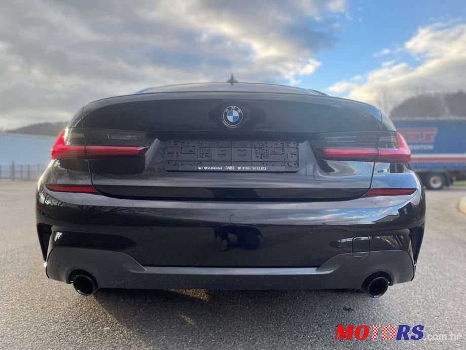 2020' BMW Serija 3 330D photo #6