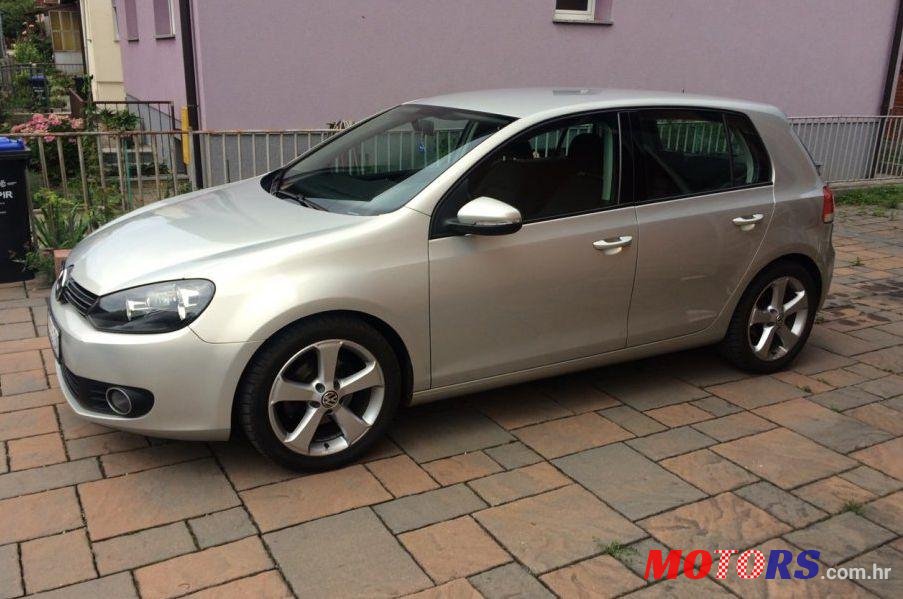 2010' Volkswagen Golf VI 2,0 Tdi photo #1
