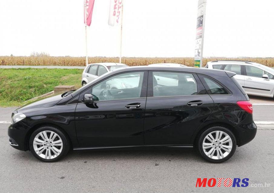 2013' Mercedes-Benz B-Klasa 180 Cdi photo #1