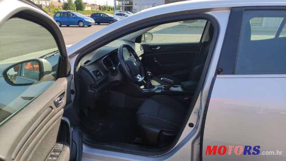 2018' Renault Megane Dci 110 photo #3