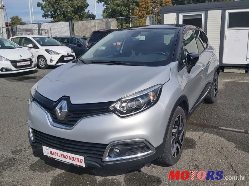 2016' Renault Captur photo #2