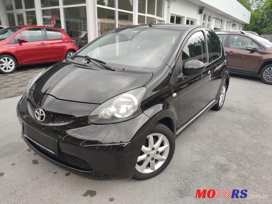 2006' Toyota Aygo 1,0 Vvt-I photo #3