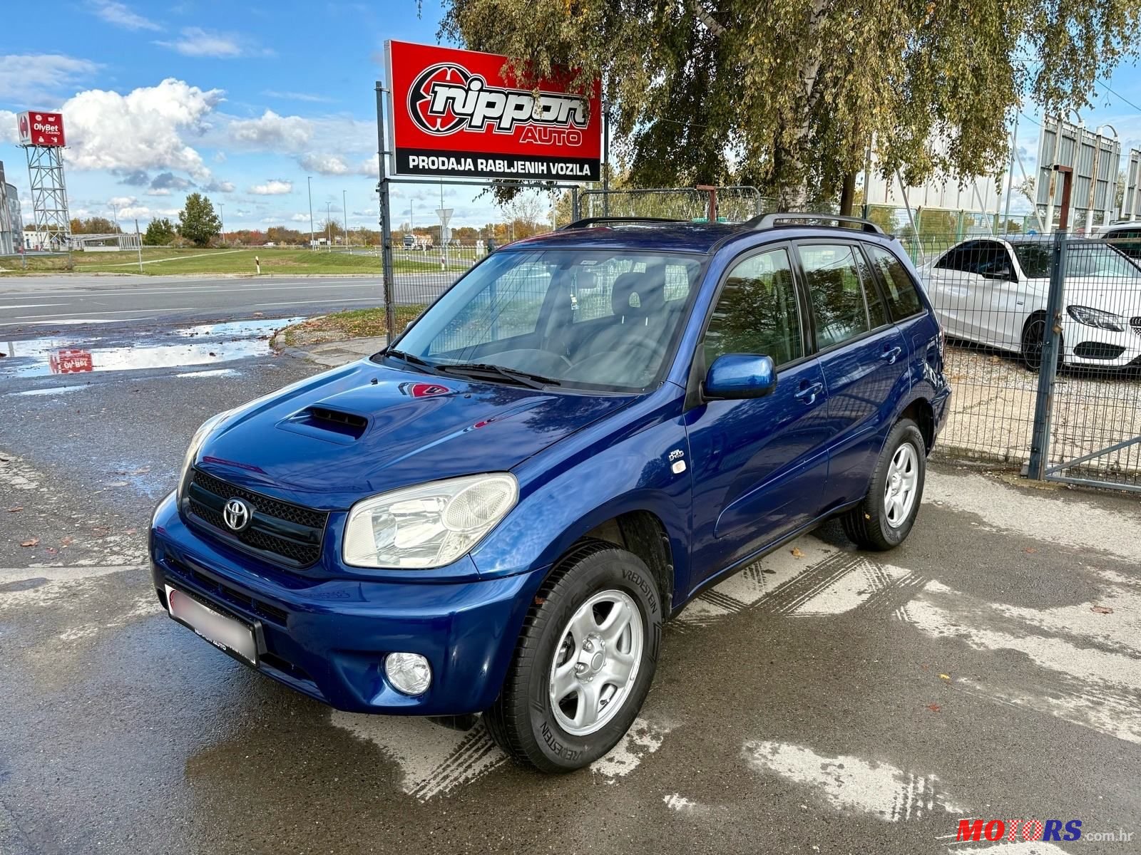 2004' Toyota RAV4 2,0 D-4D photo #1