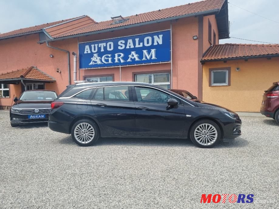 2016' Opel Astra Karavan photo #6