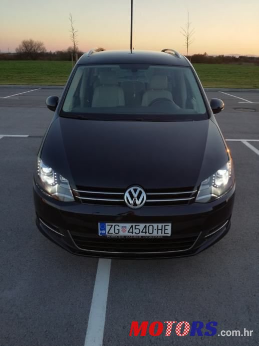 2015' Volkswagen Sharan photo #6