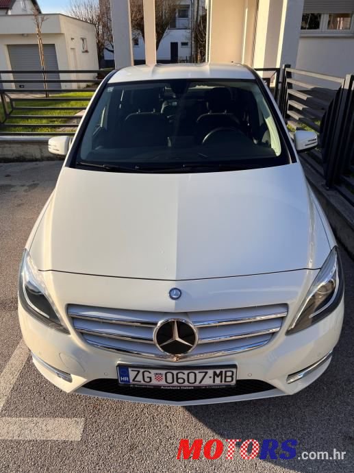 2015' Mercedes-Benz B-Klasa 180 Cdi photo #5