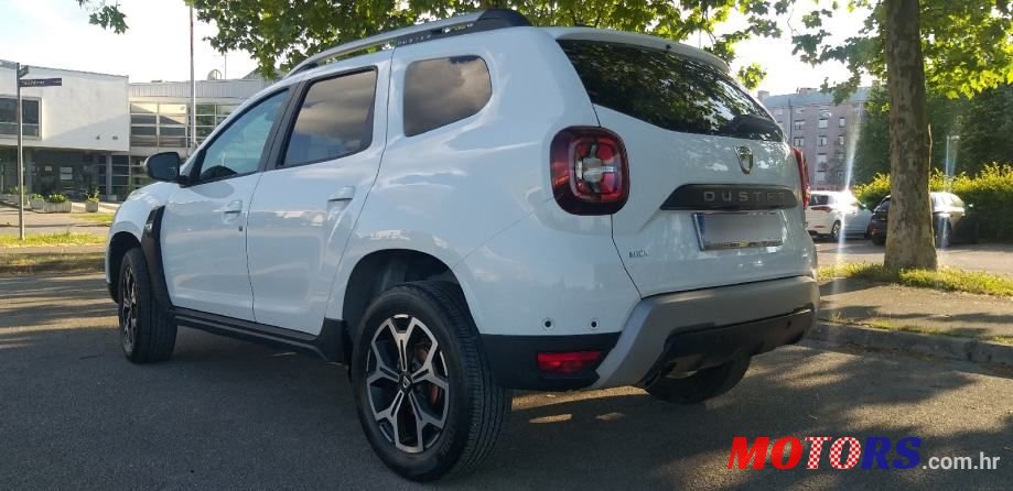 2018' Dacia Duster 1.6 Prestige photo #2