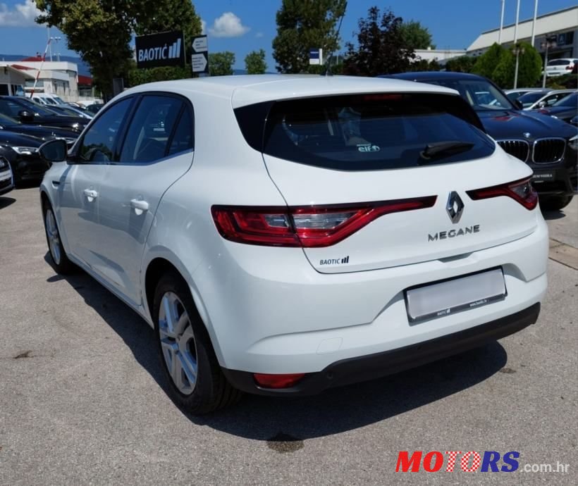 2018' Renault Megane photo #5