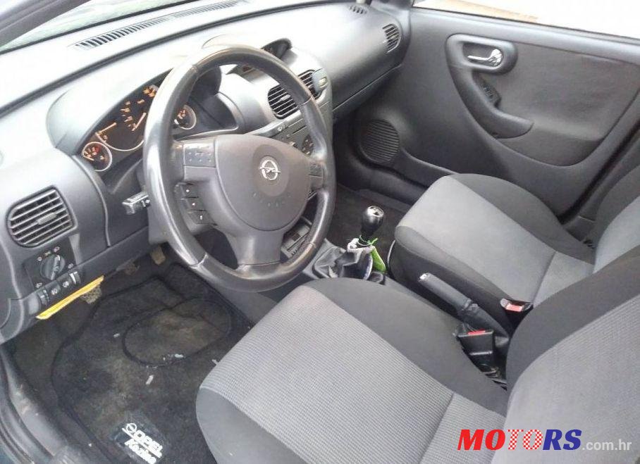 2004' Opel Corsa 1,2 16V photo #2