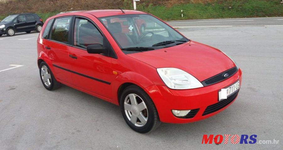 2003' Ford Fiesta photo #2