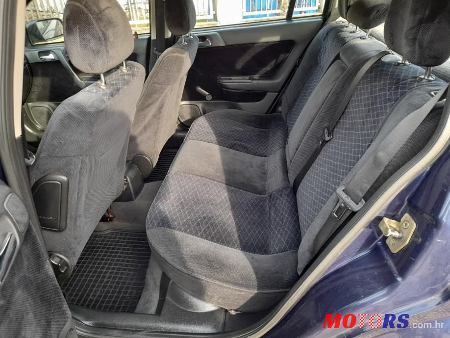 2000' Opel Astra 1,6 Cdx photo #5