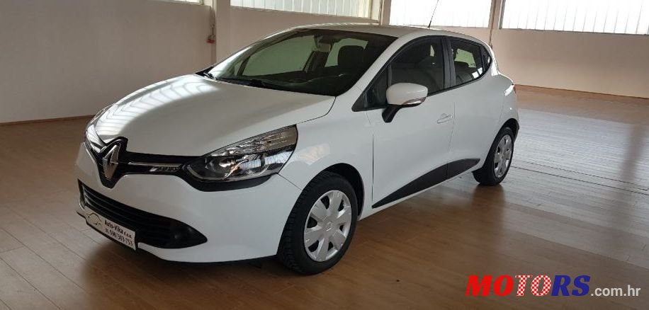 2013' Renault Clio Dci 75 photo #1