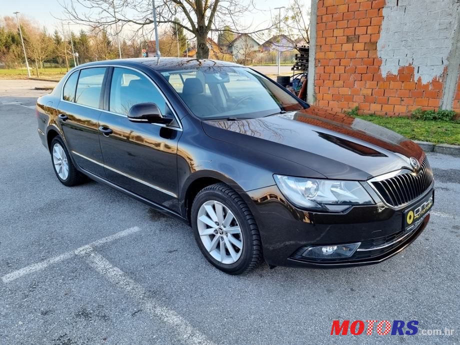 2014' Skoda Superb photo #2