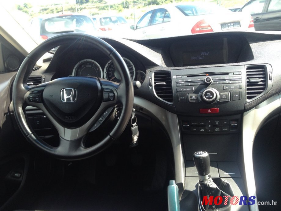 2016' Honda Accord photo #3