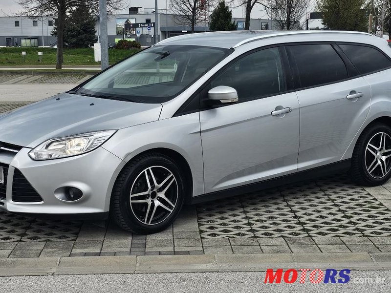 2014' Ford Focus Karavan photo #1