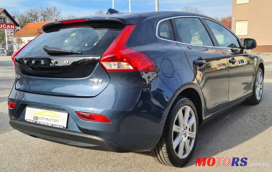 2018' Volvo V40 V40 D2 photo #3