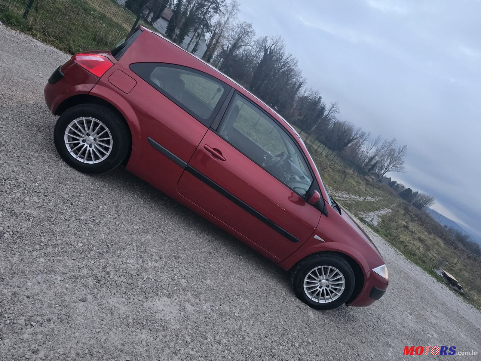 2004' Renault Megane Coupe photo #6