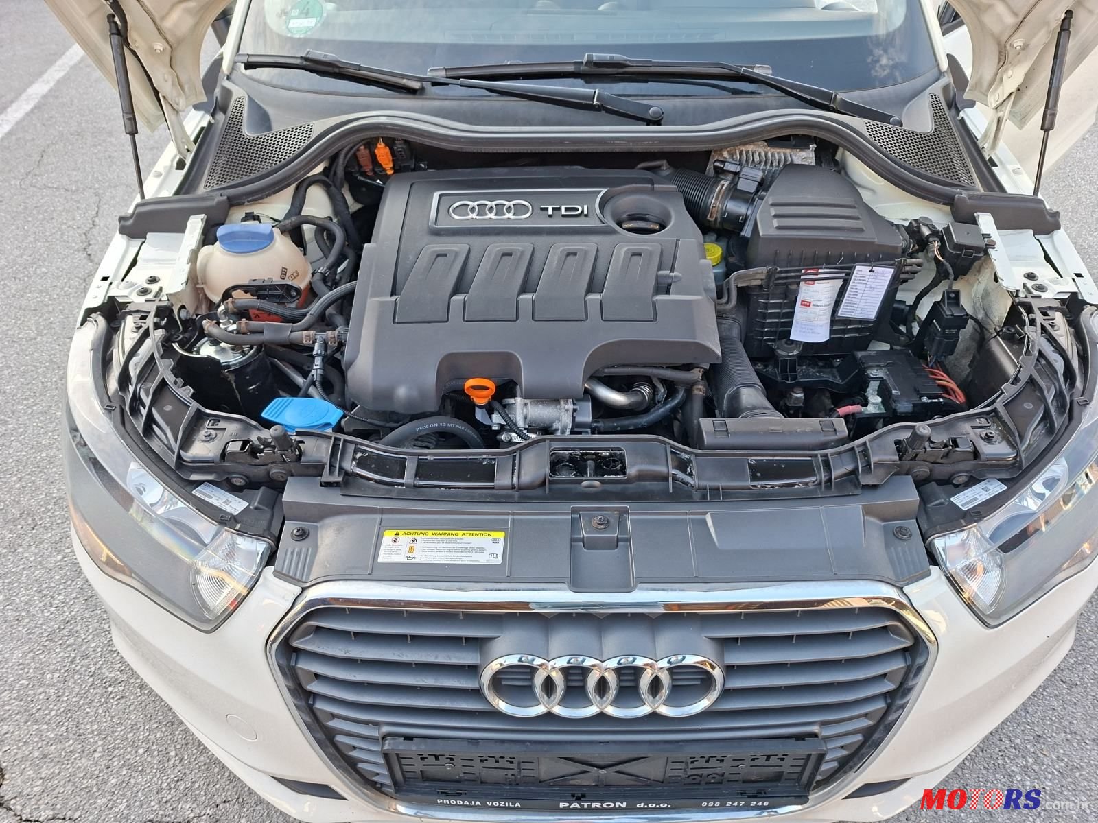 2011' Audi A1 1,6 Tdi photo #6