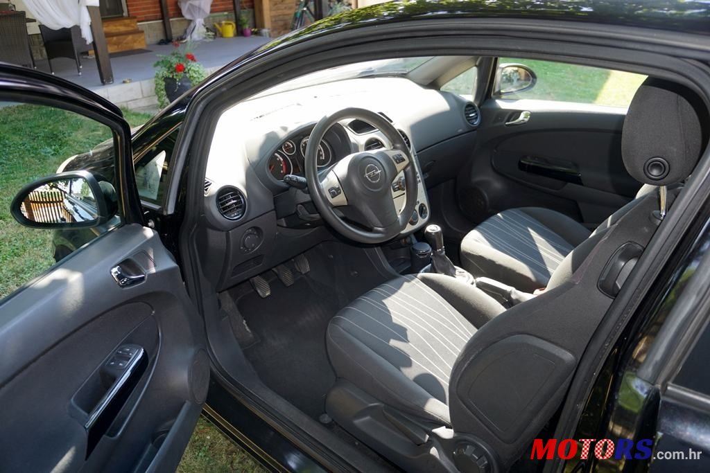 2007' Opel Corsa 1,2 16V photo #5