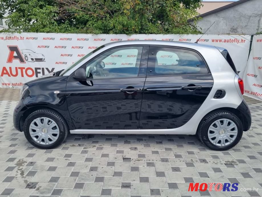 2016' Smart Forfour 1.0 photo #5