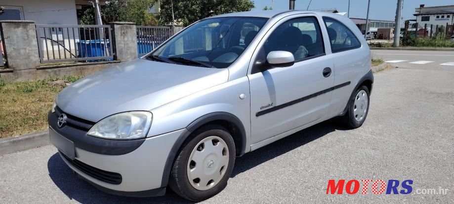 2001' Opel Corsa 1,2 16V photo #5