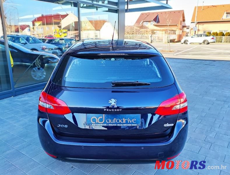 2014' Peugeot 308 Sw photo #5