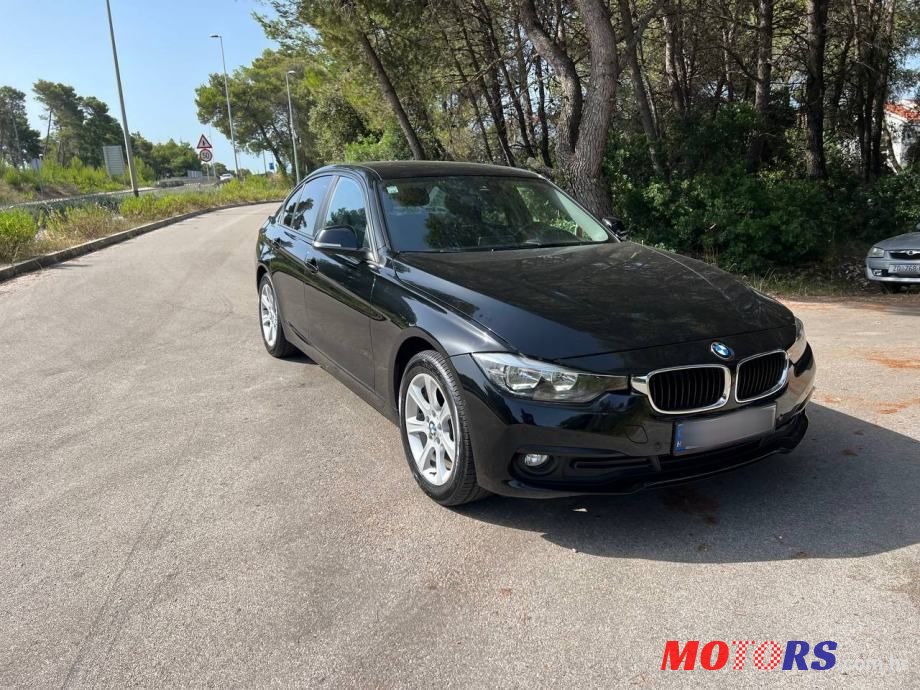 2017' BMW Serija 3 318D photo #3
