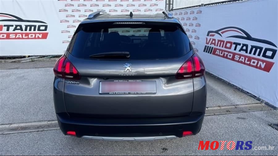 2019' Peugeot 2008 1,5 Bluehdi photo #6