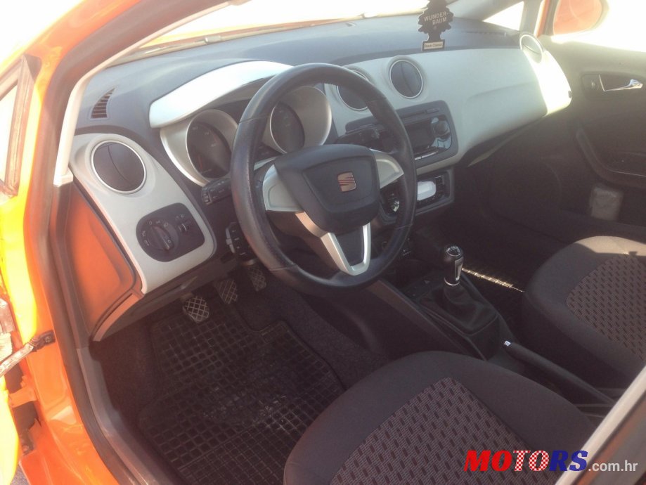 2008' SEAT Ibiza photo #3