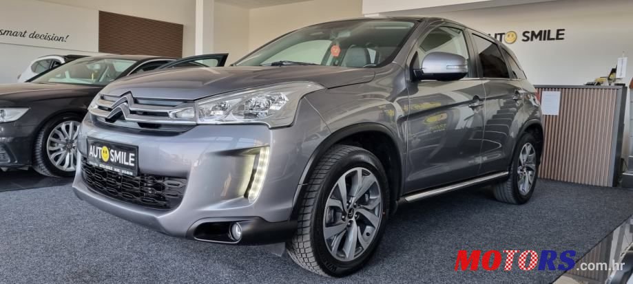 2014' Citroen C4 Aircross photo #1