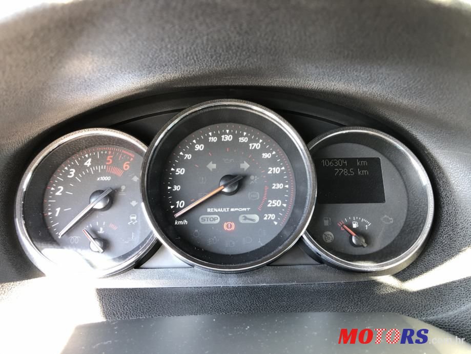 2015' Renault Megane Grandtour photo #3