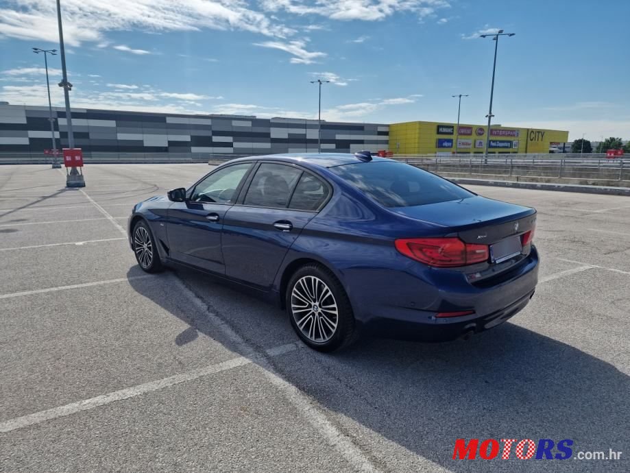 2017' BMW Serija 5 520D photo #6