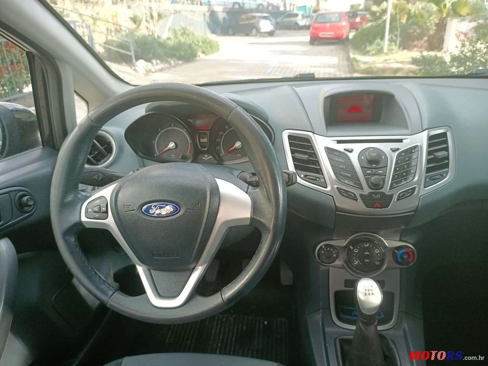 2010' Ford Fiesta 1,6 photo #6