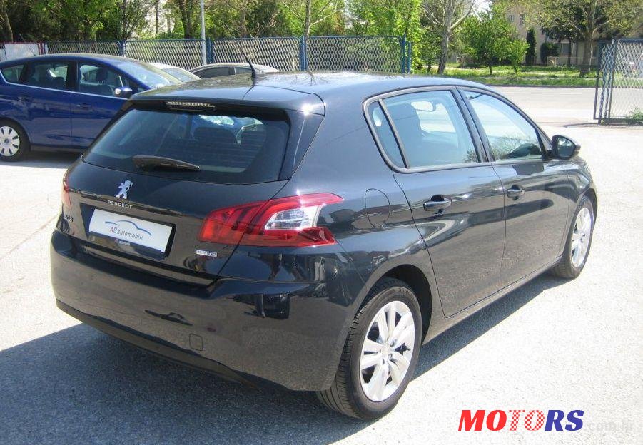 2016' Peugeot 308 1,6 photo #2