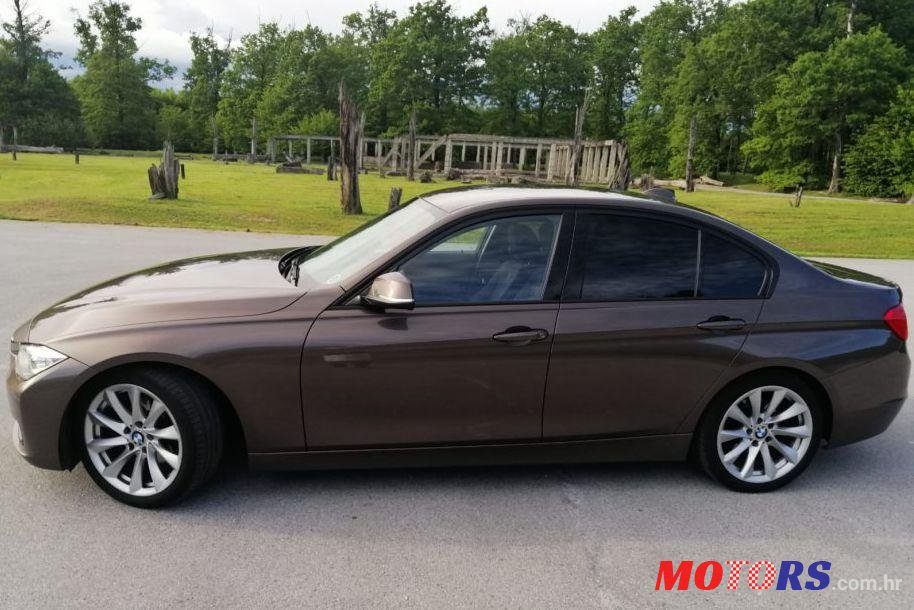 2012' BMW Serija 3 320D photo #1