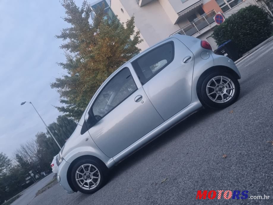 2006' Toyota Aygo 1,4 D-4D photo #6