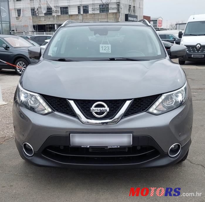 2015' Nissan Qashqai X-Tronic photo #3