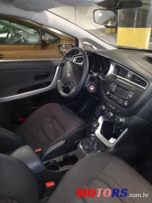 2017' Kia Ceed 1,4 Cvvt photo #3