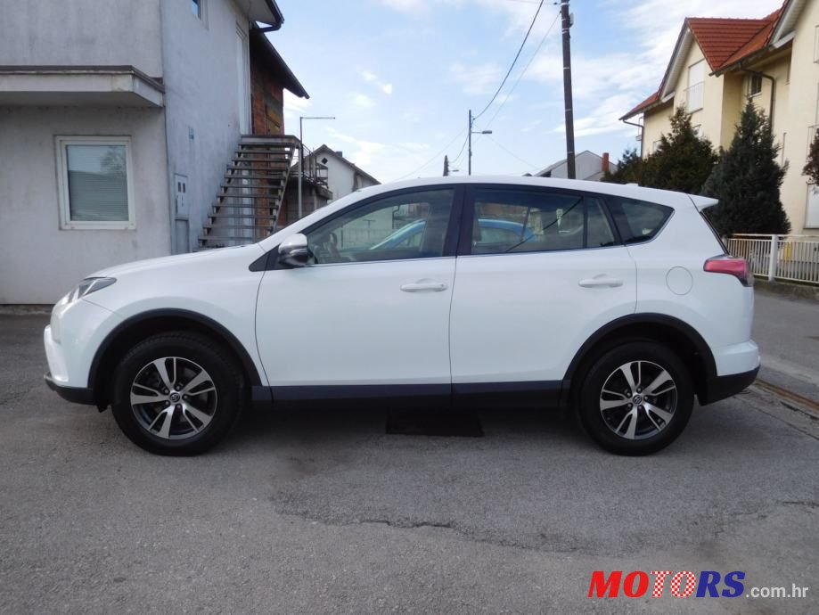 2017' Toyota RAV4 2,0 photo #4