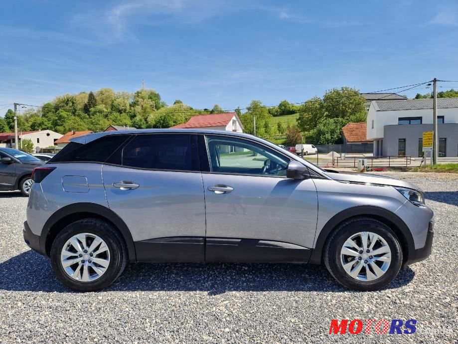 2019' Peugeot 3008 1,5 Bluehdi photo #4