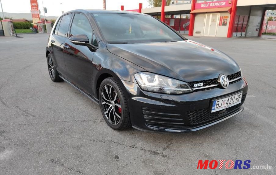 2015' Volkswagen Golf VII 2,0 Bmt photo #1