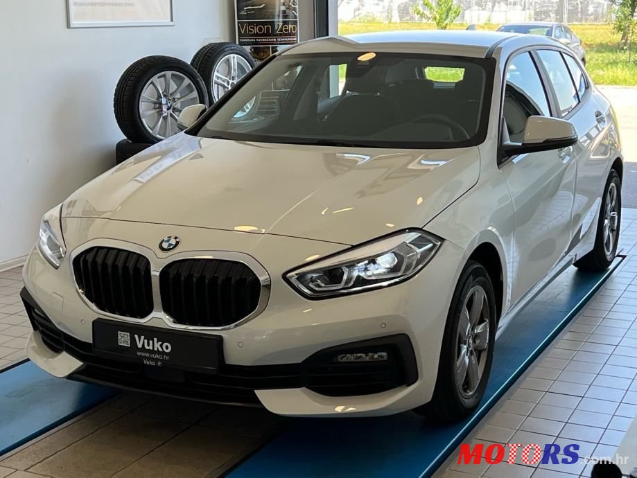 2020' BMW Serija 1 118I photo #3
