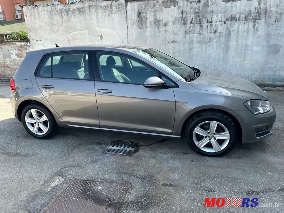 2015' Volkswagen Golf 7 1,6 Tdi Bmt photo #6