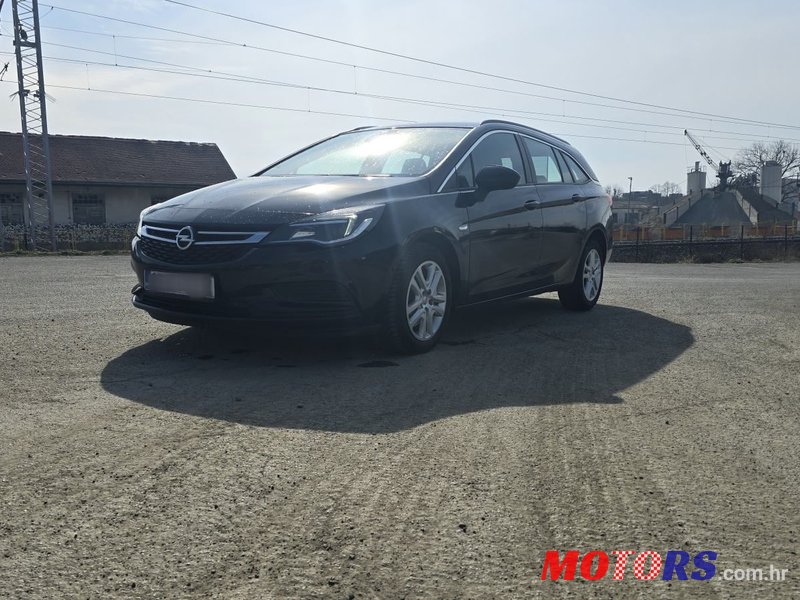2019' Opel Astra Karavan photo #1