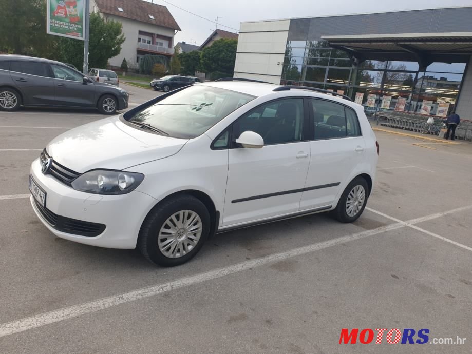 2011' Volkswagen Golf Plus 1,6 Tdi photo #6