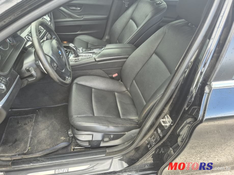 2011' BMW Serija 5 520D photo #4