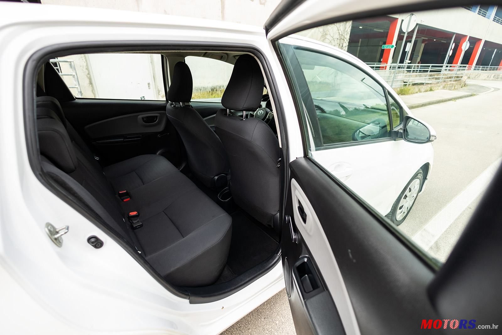 2018' Toyota Yaris 1,5 Vvt-I photo #6