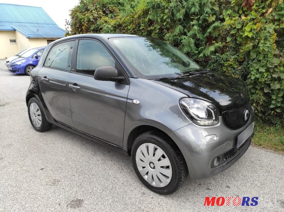 2018' Smart Forfour Forfour photo #1