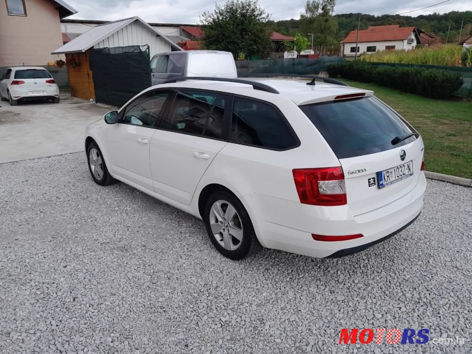 2014' Skoda Octavia Combi photo #6