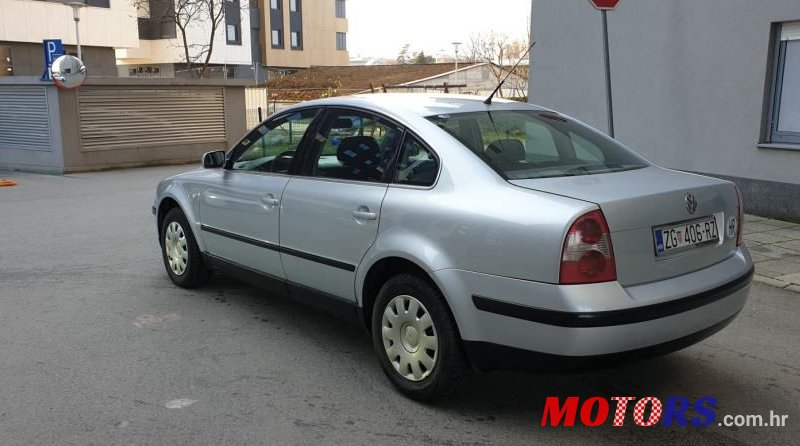 2002' Volkswagen Passat 1,9 Tdi photo #4